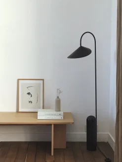 Affiche “L’artiste française “