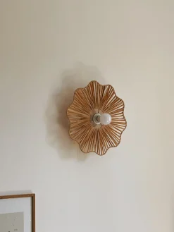 Applique murale fleur en raphia