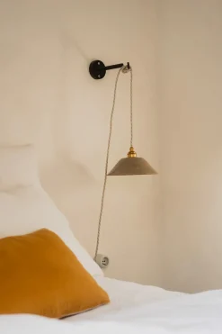 Baladeuse Lisette en grès chamotté ivoire et vert de gris