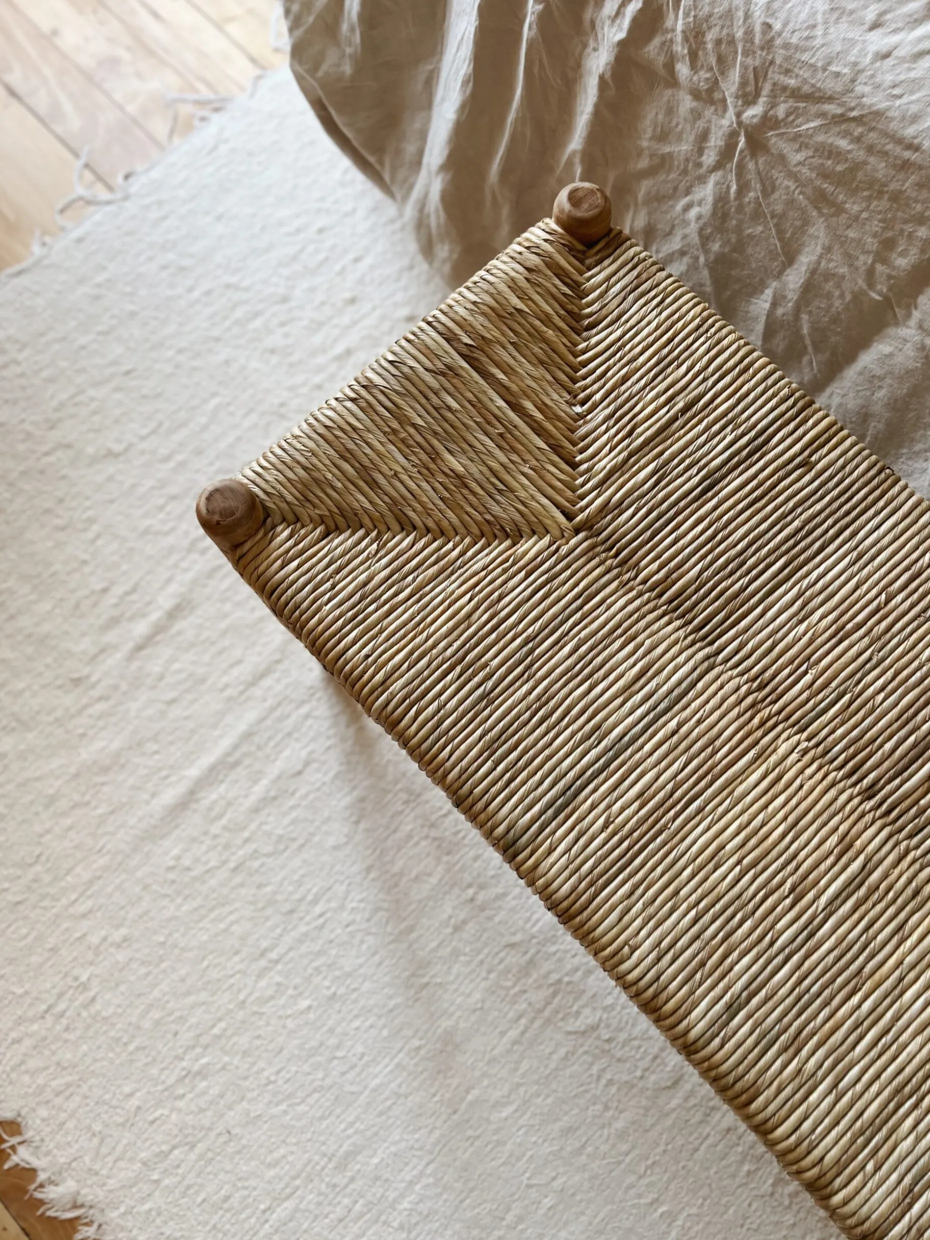 Banc en teck et rotin