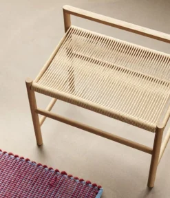 Banc scandinave en chêne clair