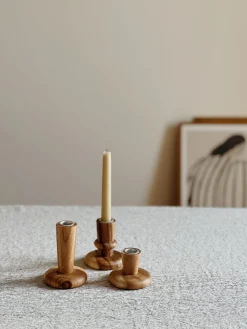 Bougeoirs en bois d’acacia