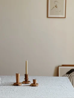 Bougeoirs en bois d’acacia
