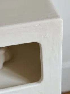 Buffet effet béton ciré blanc cassé – Mykonos