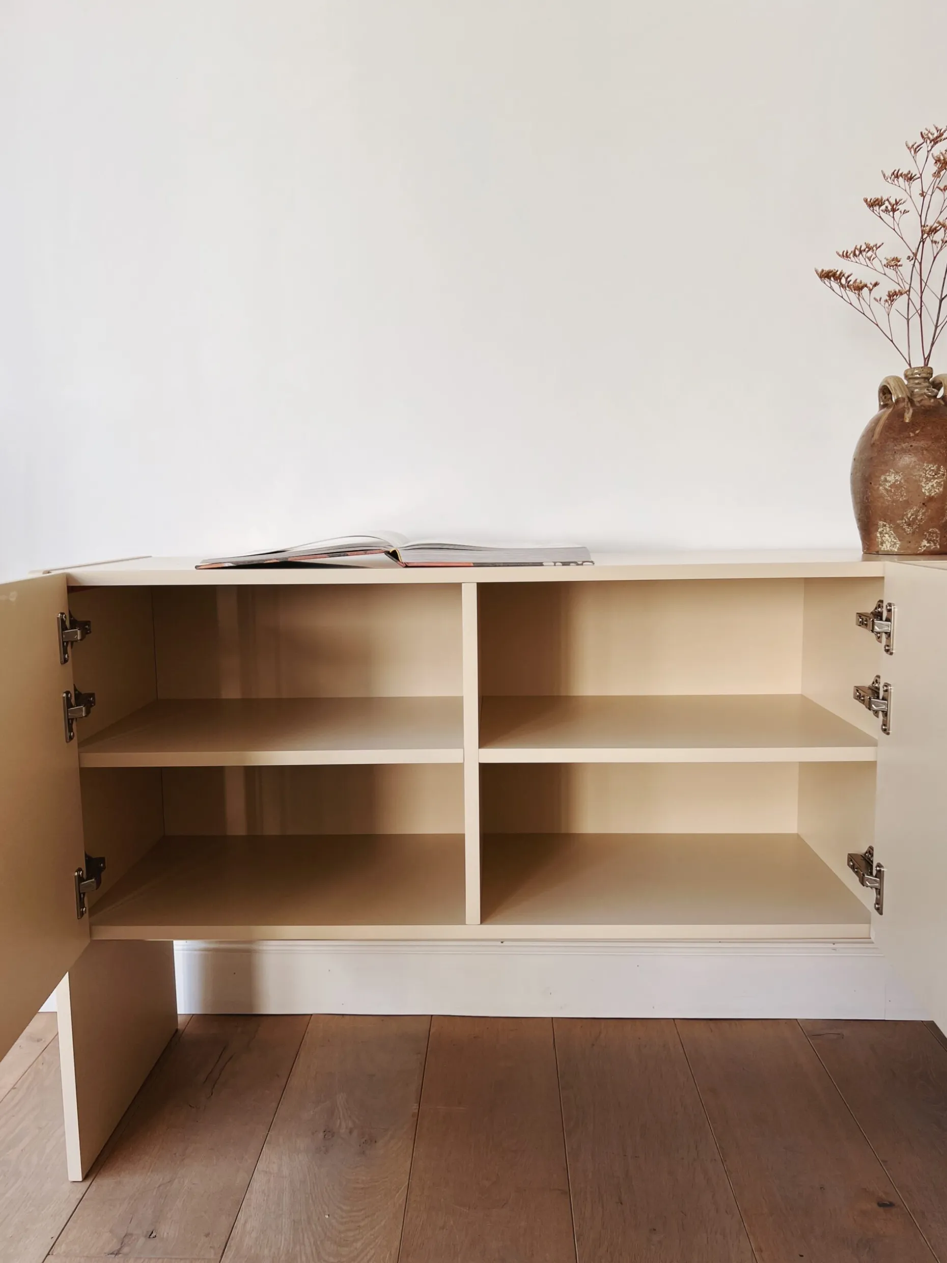 Enfilade space crème