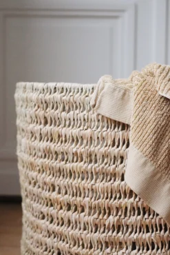 Grand panier de rangement en paille fait main