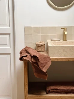 Serviette de toilette terracotta