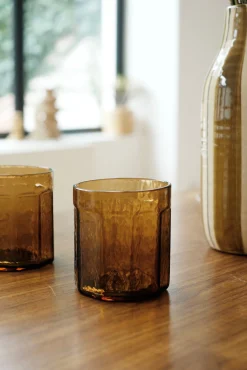 Set de 6 verres ambré côtelé – pied ou gobelet