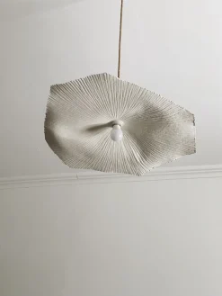 Suspension luminaire “fleur” en papier mâché M/L