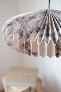 Suspension Origami en papier marbré – 3 tailles