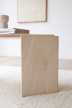 Table basse en travertin vintage