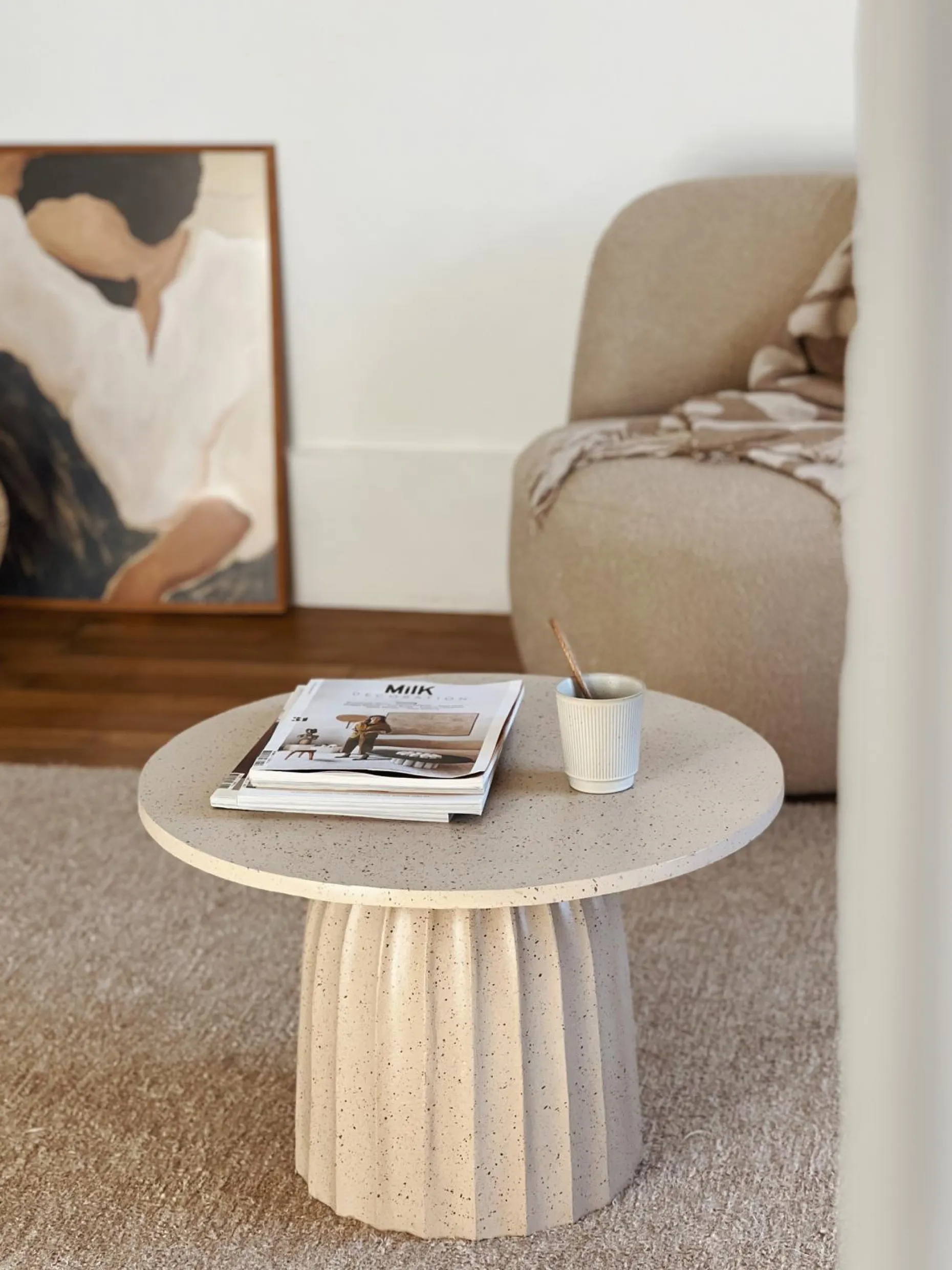 Table d’appoint design moucheté