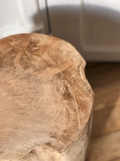 Tabouret en teck recyclé