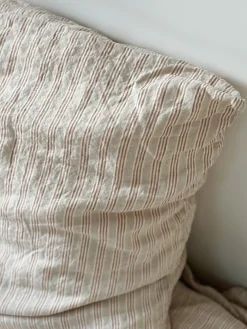 Taies d’oreiller en lin rayures noisette