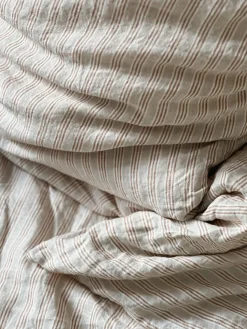 Taies d’oreiller en lin rayures noisette